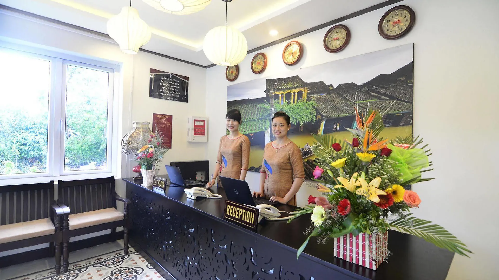 Villa Golden Bell Backpacker Hotel & Pool Bar Hoi An Vietnam